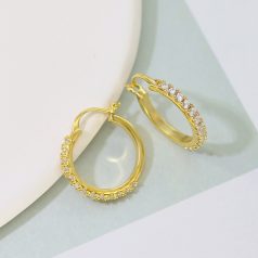   Arannyal bevont 2,2 cm-es karika fülbevaló áttetsző CZ kristályokkal (0713.)