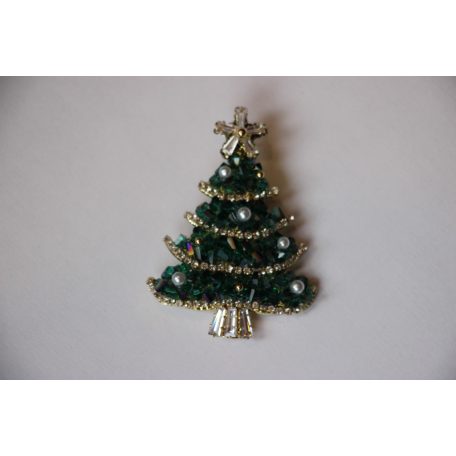 Karácsonyfa bross áttetsző cirkónia kristályokkal, gyöngyökkel (0102.)