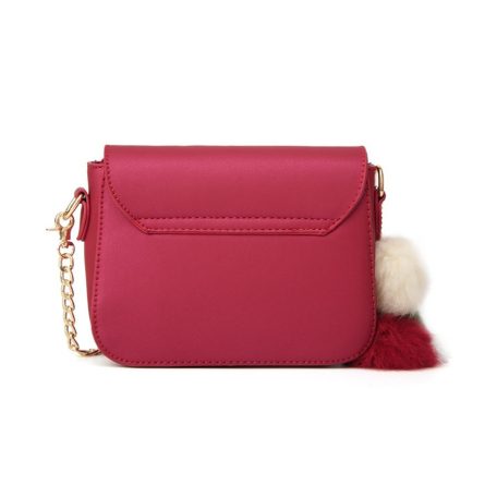 Kis méretű, bordópiros női táska pomponos dísszel (0805.)