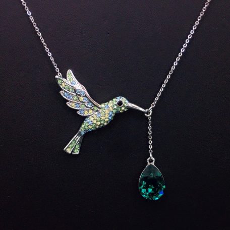 Platinával bevont kolibri nyaklánc zöld színű Swarovski kristállyal (0063.)