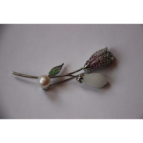 Tulipán bross színes cirkónia kristályokkal, platina bevonattal (0094.)
