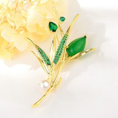   Arannyal bevont zöld virágcsokor bross Swarovski kristályokkal (0245.)