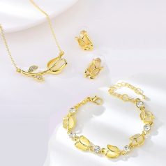   Arannyal bevont 3 részes tulipán ékszerszett krémszínű opálokkal (0065.)