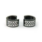 Négyzet mintás rozsdamentes acél férfi karika fülbevaló (7 mm-es) 1 pár (0387.)