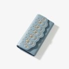 Kék színű nagy méretű műbőr pénztárca  áttört csipkehatású mintával (1039.)