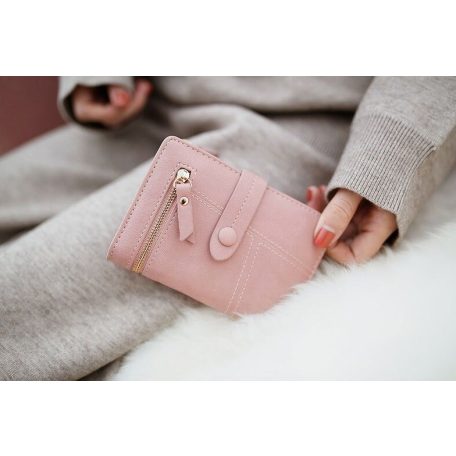 Közepes  méretű, púderrózsaszín női pénztárca (0702.)