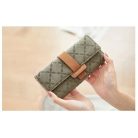 Elegáns, nyomott mintás, zöld női pénztárca (0408.)