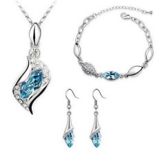   Ezüsttel bevont 3 részes ékszerszett türkizkék és áttetsző színű kristályokkal (0985.)