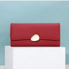 Piros színű  műbőr pénztárca  modern díszcsattal (1031.)