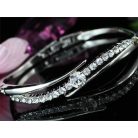 Fehérarannyal bevont 4 karátos karperec ausztriai kristályokkal (0124.)