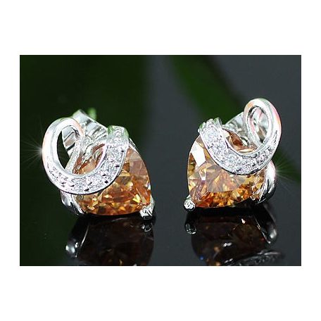 Fehérarannyal bevont fülbevaló szív alakú borostyán színű CZ kristállyal (0813 .)