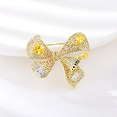   Arannyal bevont masni bross áttetsző és pezsgőszínű CZ kristályokkal (0223.)