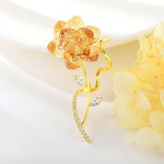   Arannyal bevont exkluzív virágszál bross pezsgőszínű Swarovski kristályokkal (0687.)
