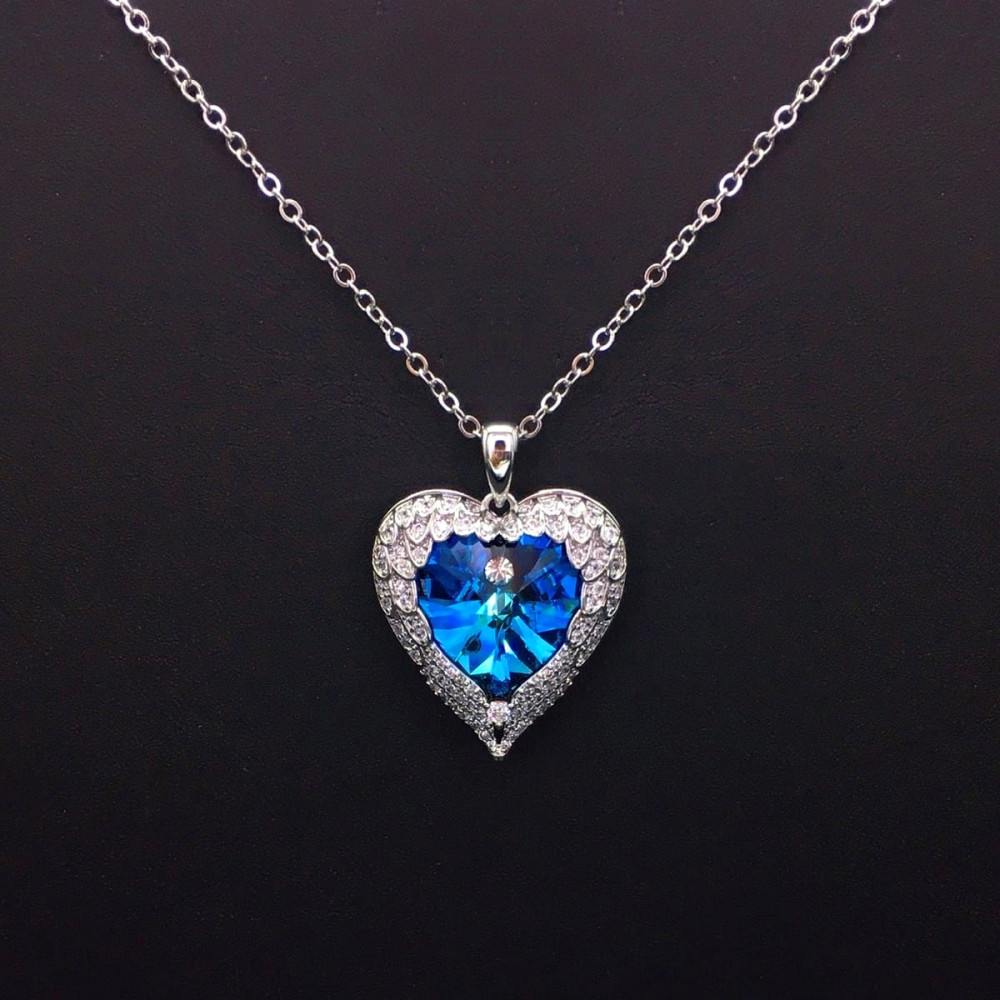 Image of Platinával bevont keretes szív nyaklánc óceánkék Swarovski kristállyal (0484.)