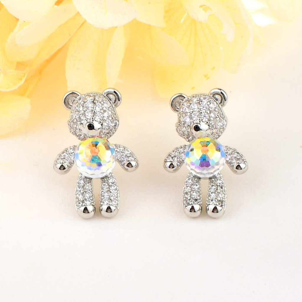 Image of Platinával bevont kismaci fülbevaló színjátszó színű Swarovski kristállyal (0024.)