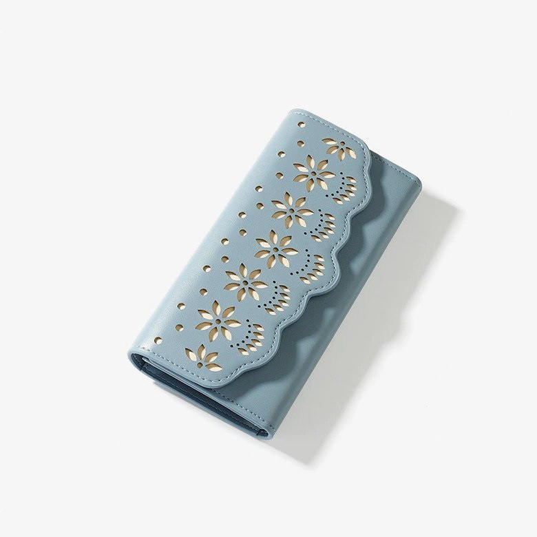 Image of Kék színű nagy méretű műbőr pénztárca áttört csipkehatású mintával (1039.)